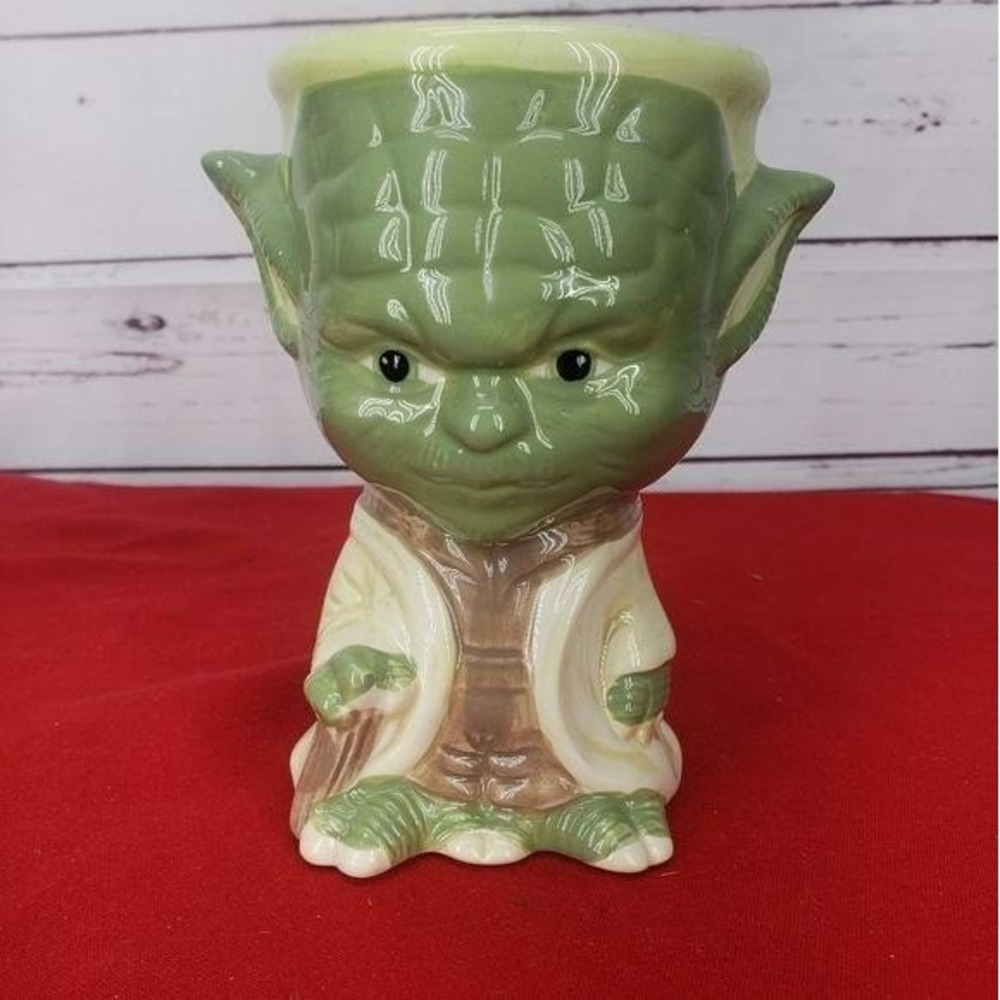 Star Wars Galerie Yoda Ceramic 3D Sculpted‎ Coffee Mug Green 2012 Collectible